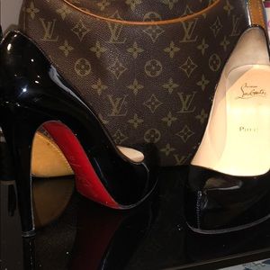 Authentic Rolando platform heels